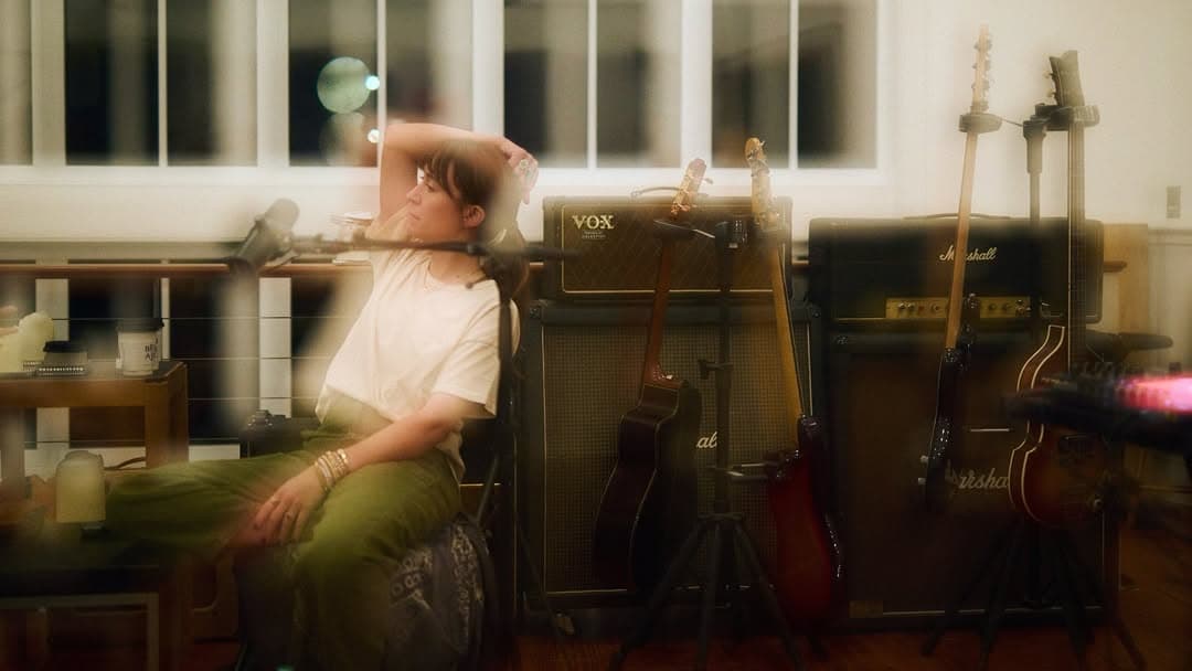 Lauren Daigle sinaliza nova era musical com atualizações diretamente do estúdio