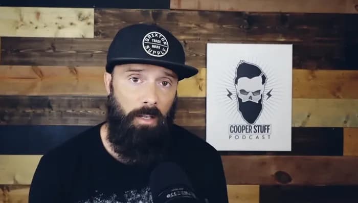John Cooper, do Skillet, cobra condenação firme contra Michael Tait: “Não podemos fechar os olhos”