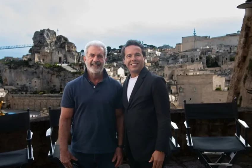 Produtora de Mel Gibson anuncia pastor evangélico como embaixador do filme "A Ressurreição de Cristo"