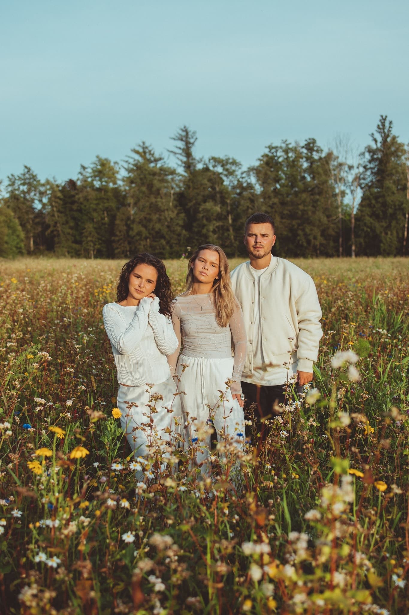 CONHEÇA A BANDA SUECA LIN D E SEU SINGLE “BREATHE AGAIN”