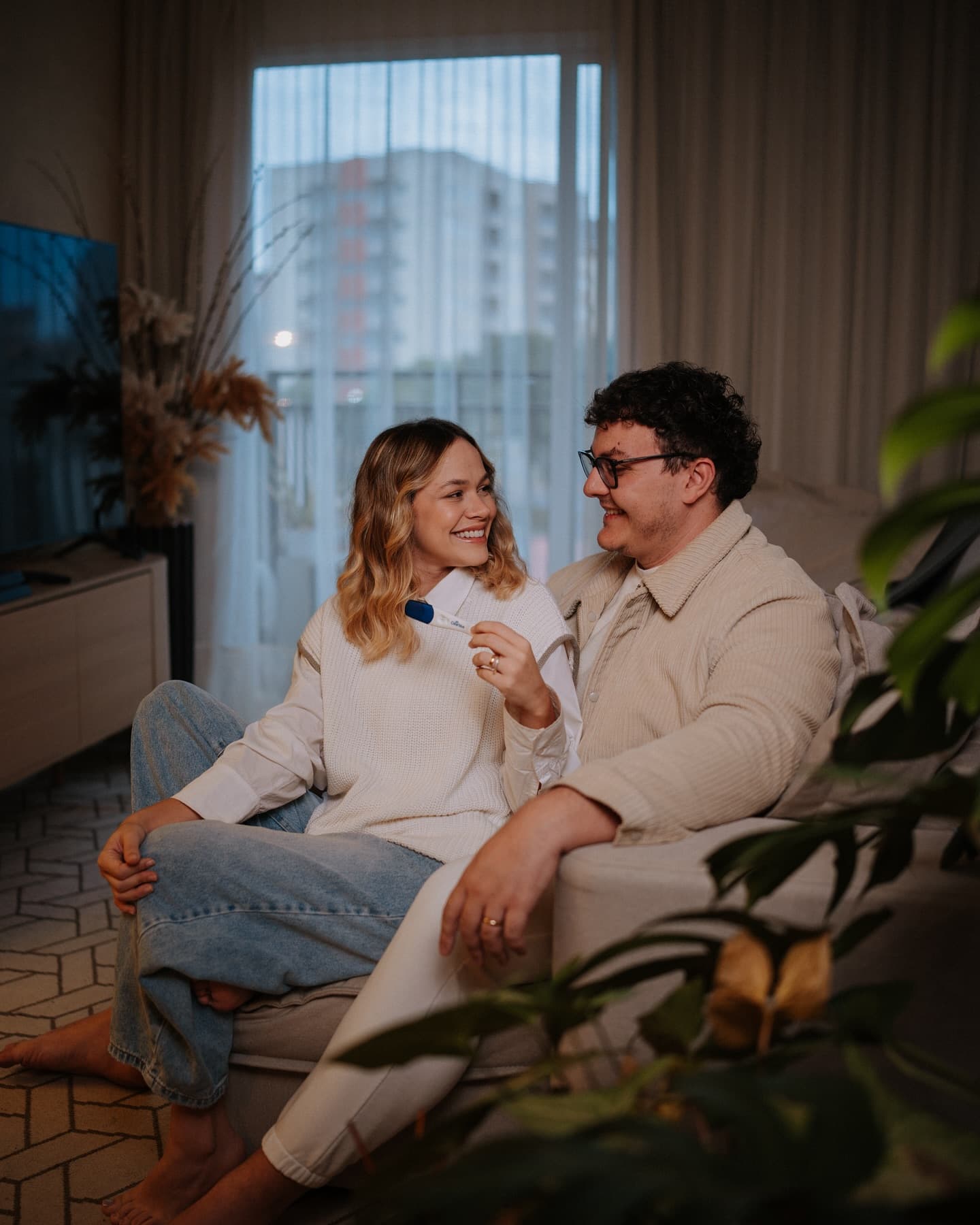 Cantora Cristã Ludi Anuncia que Está Gravida de seu Primeiro Filho