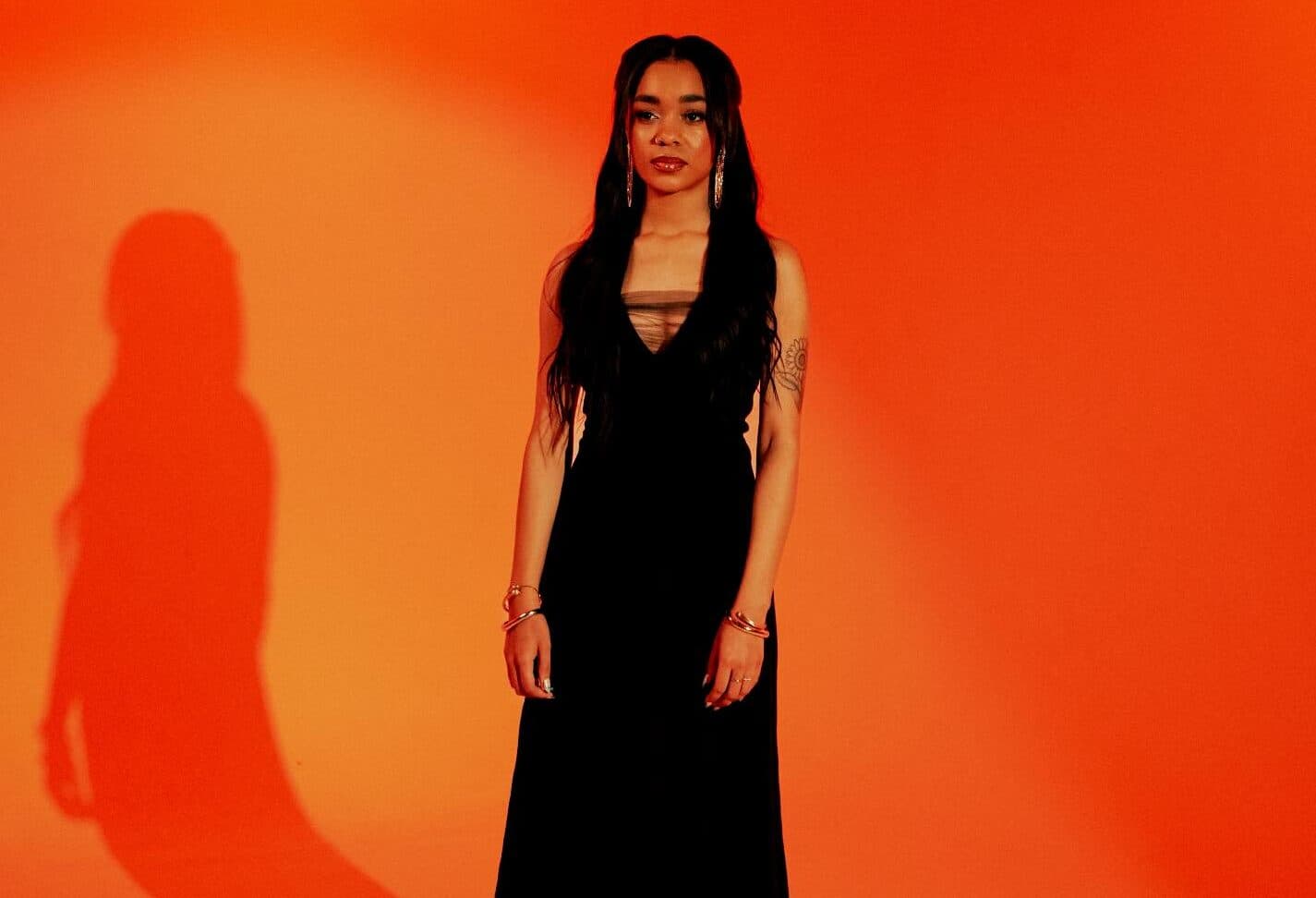 Terrian Lança Edição Deluxe de 'Give It More Time'