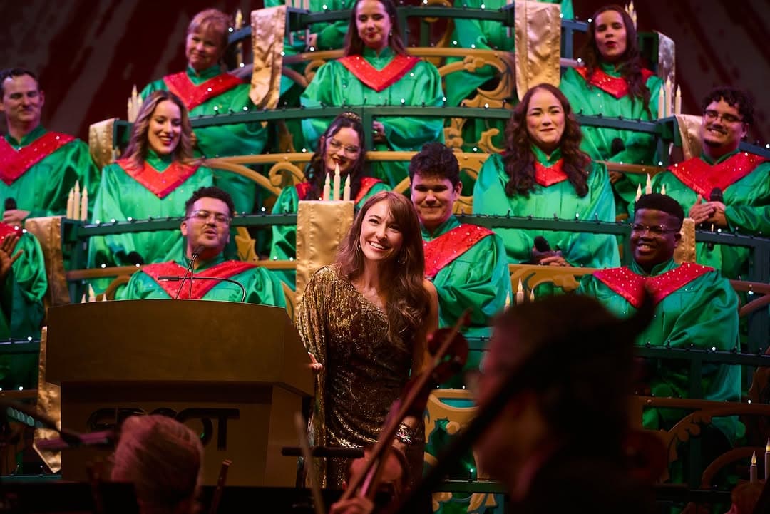 Lauren Daigle celebra estreia em espetáculo musical natalino da Disney