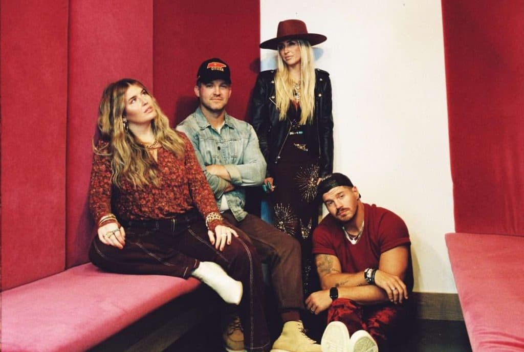 Inspirada em João 15, Aaron Williams e CAIN Regravam Hino de Louvor mais cantado nas Igrejas atualmente
