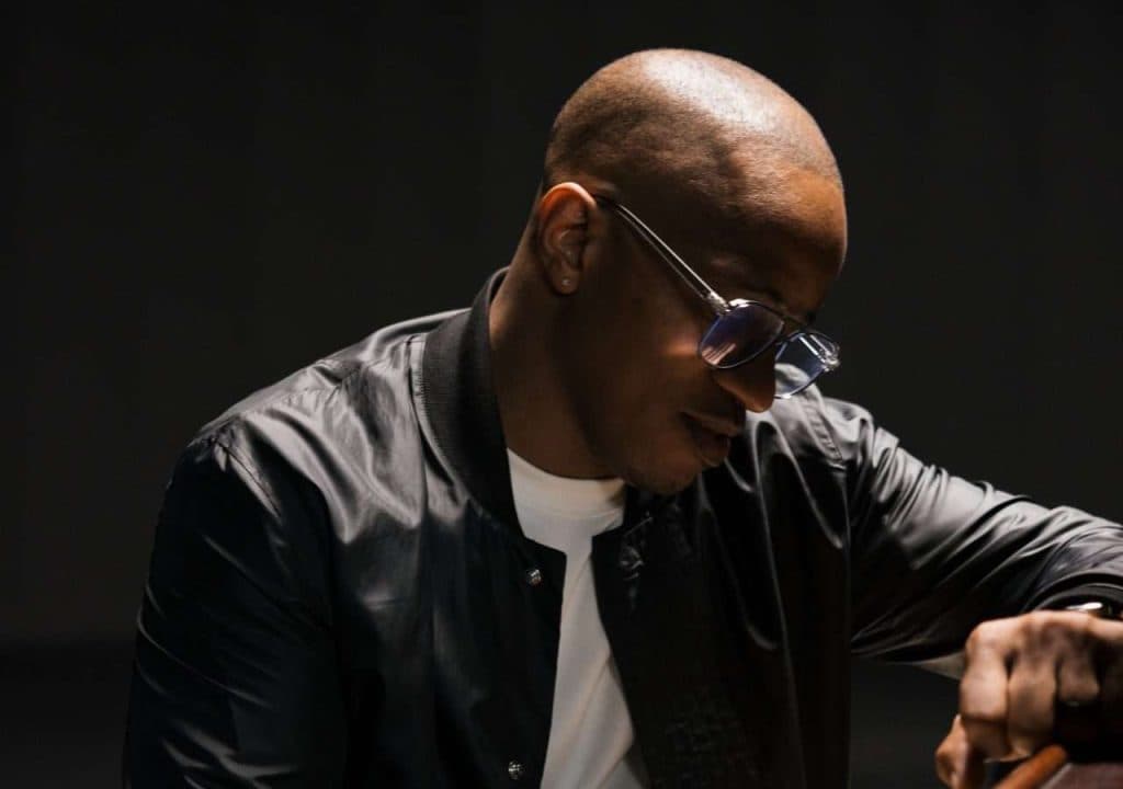 "No Fear" novo single de Jon Reddick estreia com Exclusividade no Brasil pela CRIATIVA RADIO