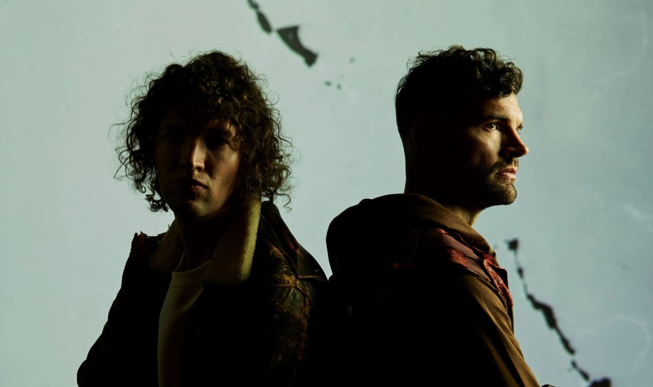 for KING + COUNTRY Surpreende com Nova Versão de “40” do U2