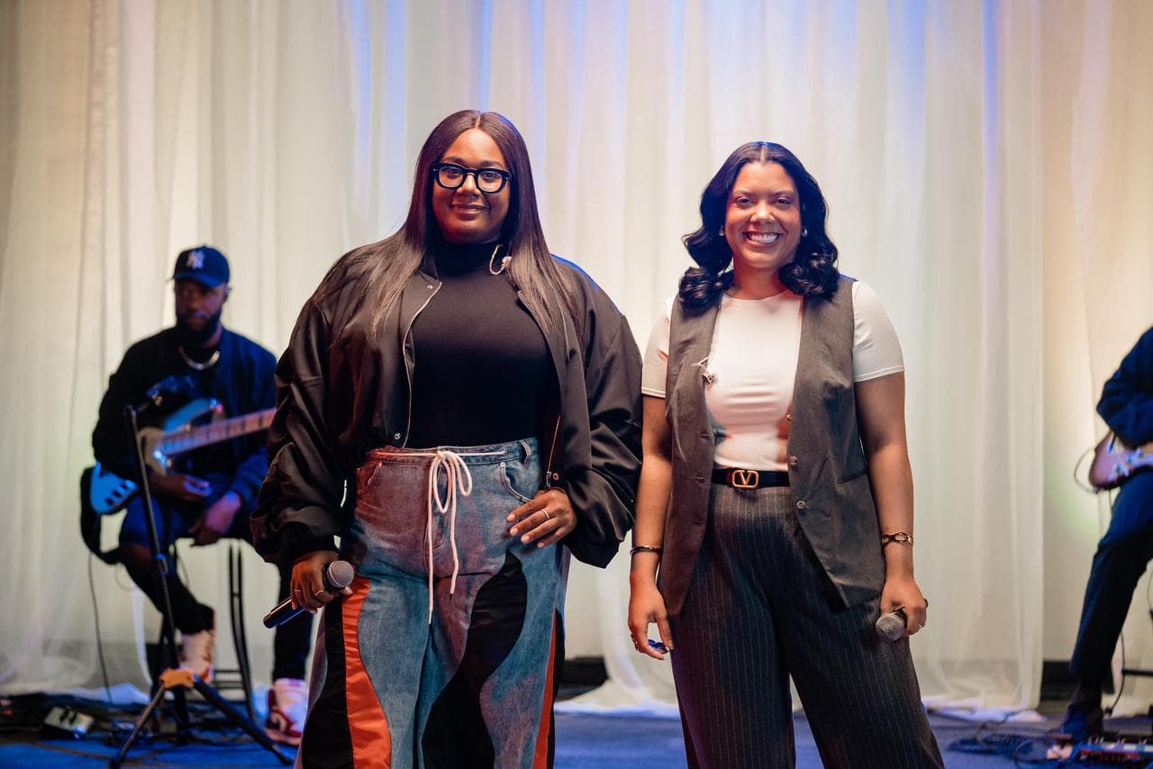 Sued Silva se une à vencedora do Grammy Naomi Raine em nova versão de “Be Glad”