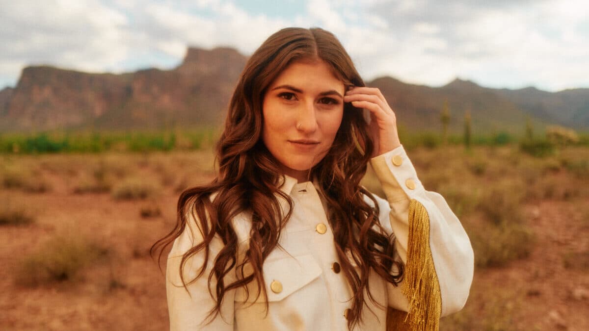 Katy Nichole lança videoclipe do single 'My God Can' feat. Noemi Raine