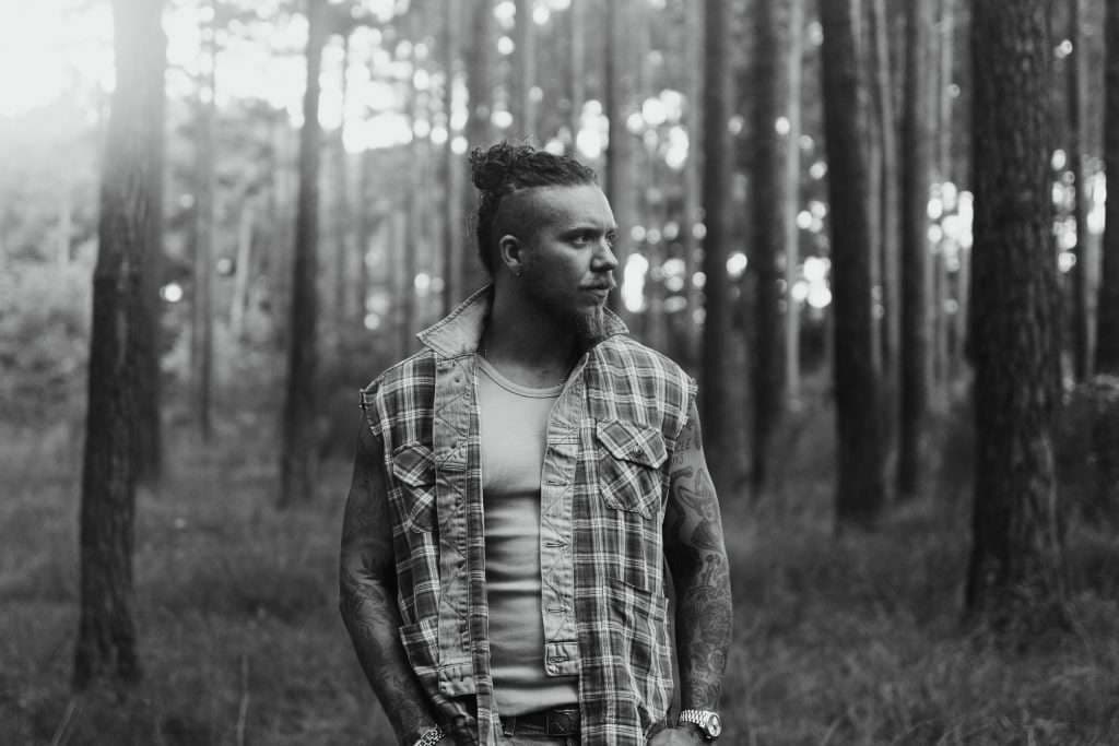 Cantor e compositor, Brandon Lake, lança novo single emocionante 'Hard Fought Hallelujah'