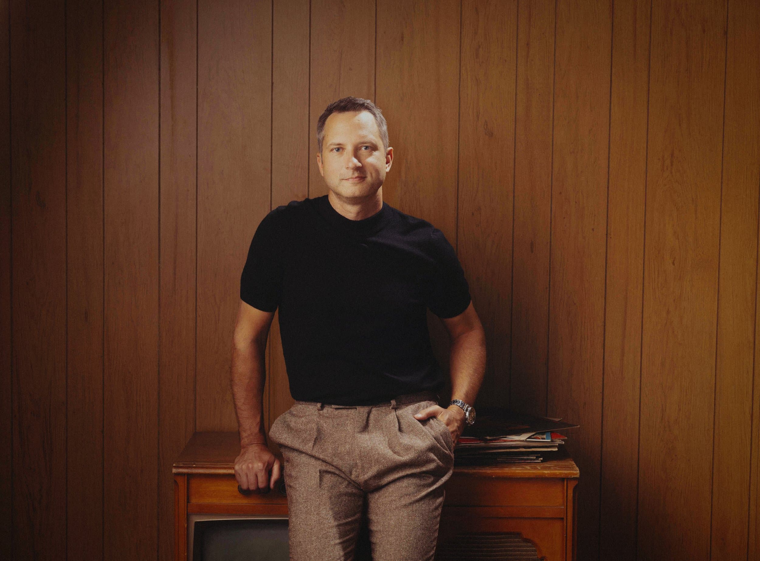 Brandon Heath Lança Vídeos em Língua de Sinais Americana para Todo o Álbum "The Ache"