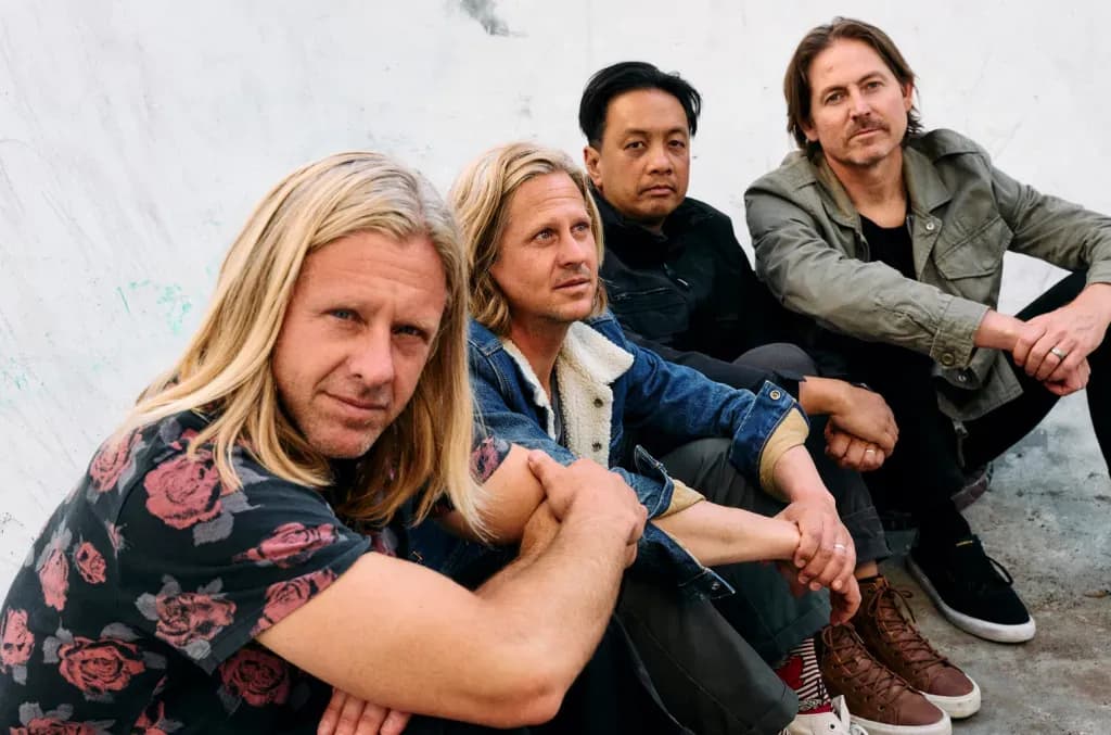 Arquivo Criativa: O hino de exílio e redenção do Switchfoot em "This Is Home"