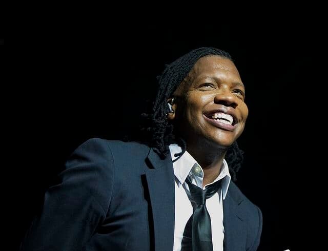 Michael Tait revela vício e comportamento destrutivo em carta pública: “Vivi duas vidas”