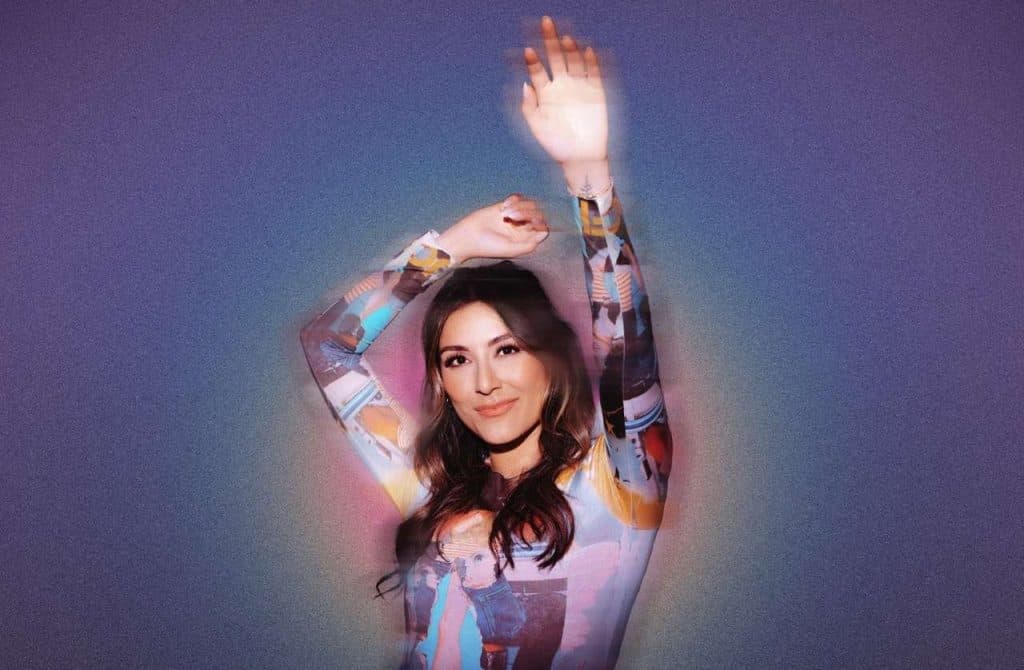 Iveth Luna Lança Novo Novo Single "Right On Time"