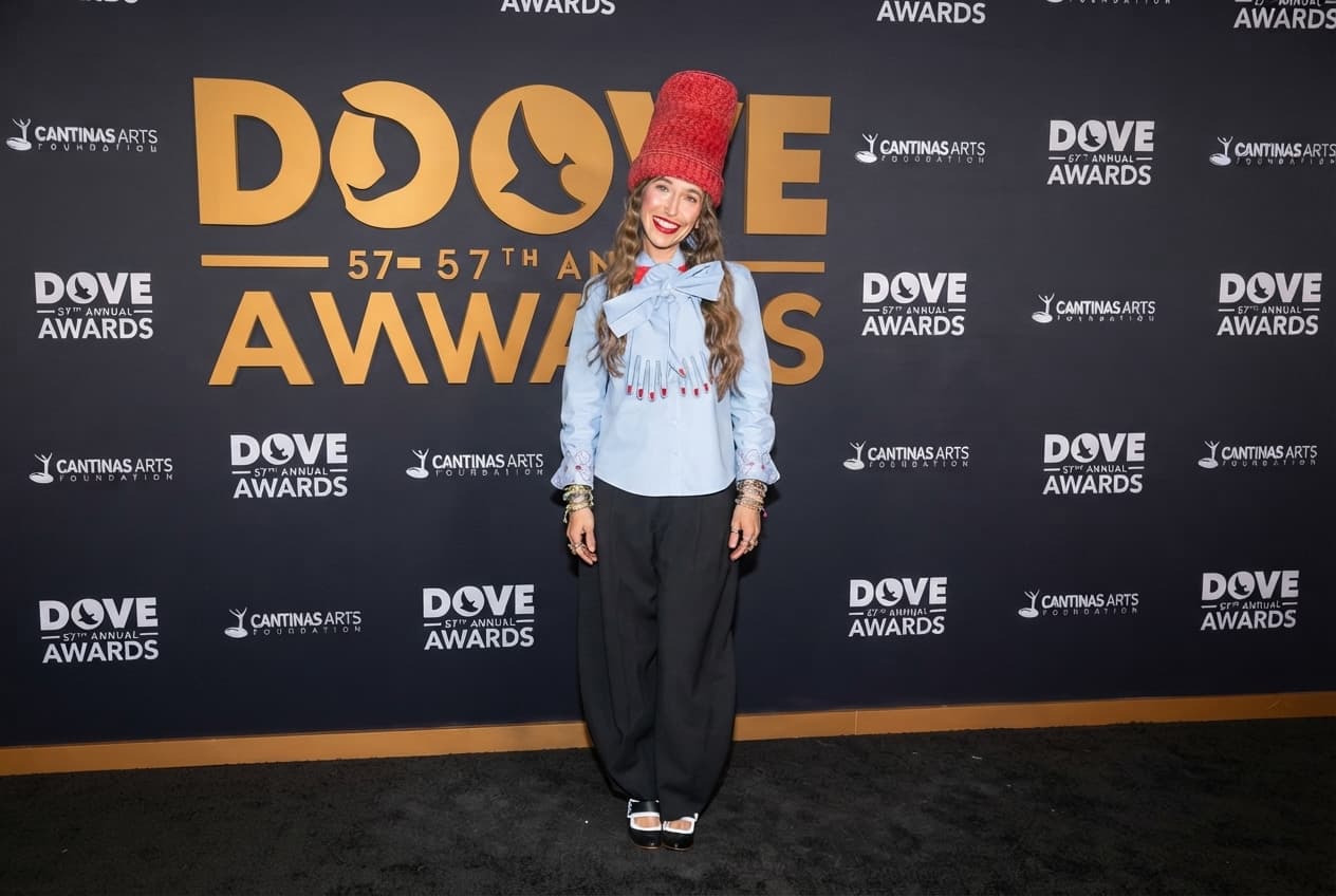Lauren Daigle Revela Novas Músicas Ainda em 2026 Durante Premiação Cristã