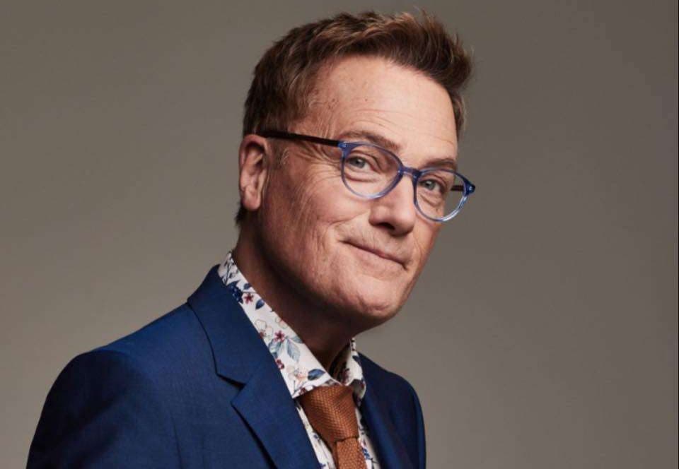 Arquivo Criativa: A jornada épica de Michael W. Smith em "Place In This World"