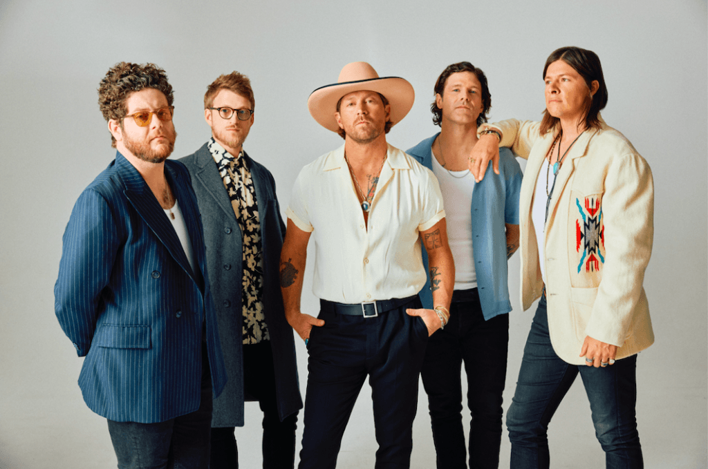 NEEDTOBREATHE e Jordan Davis se unem para lançamento duplo de “Among Friends”