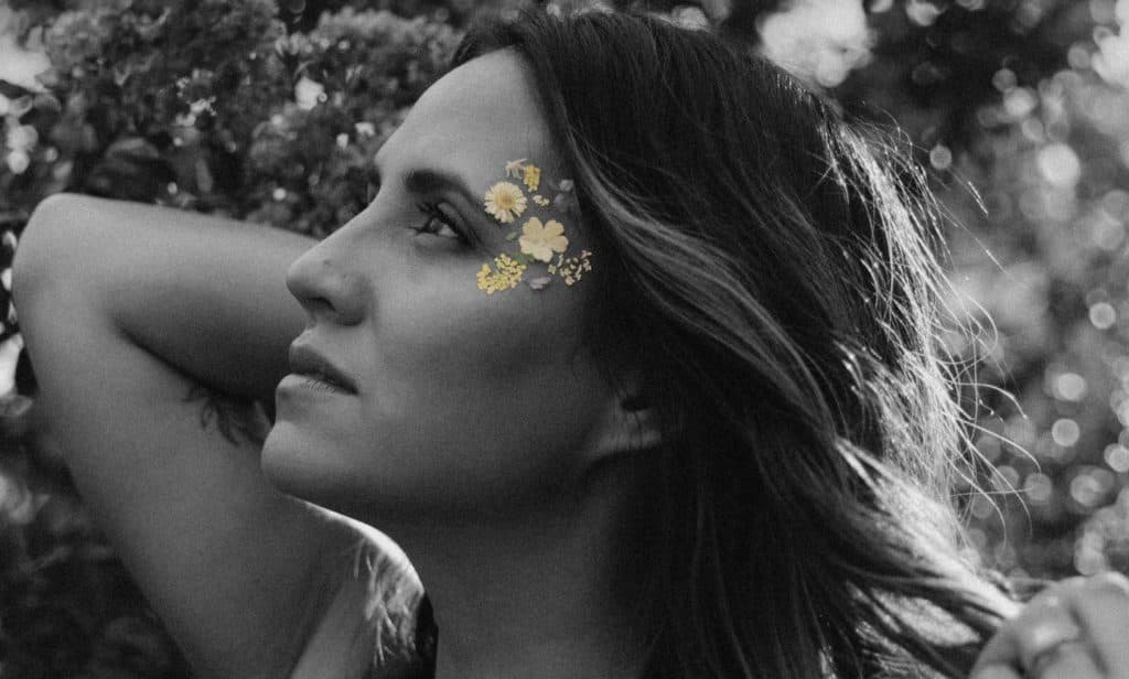 Rachael Lampa Lança Canção Pessoal “Superpowers” no Dia Mundial da Síndrome de Down