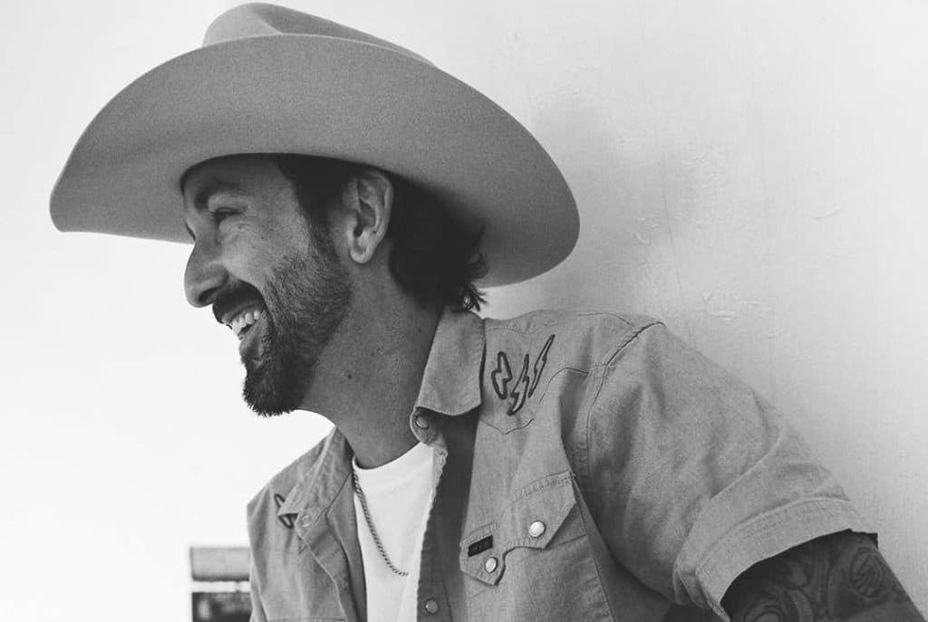 Rhett Walker Lançará o Álbum 'Days That We Dreamed Of' em 9 de Agosto