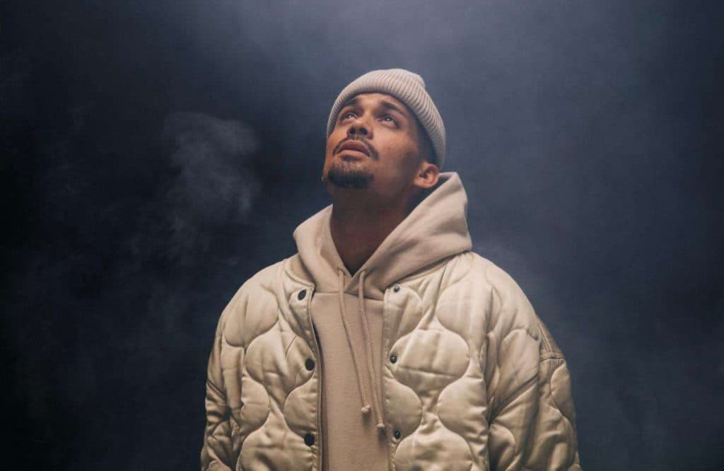 Ryan Ellis lança “More Than Enough” em parceria com Lee Vasi