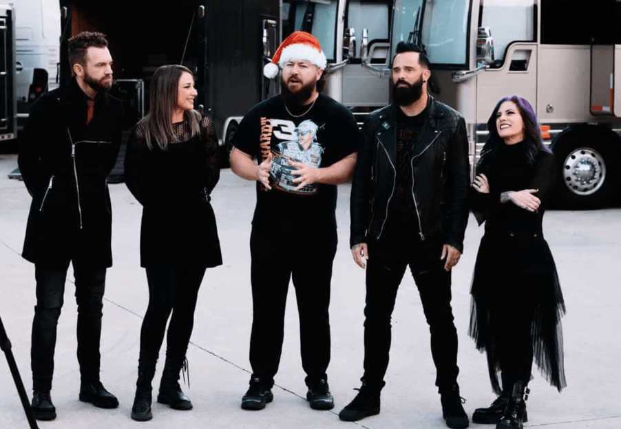 Skillet lança primeira música de Natal em quase 30 anos de carreira