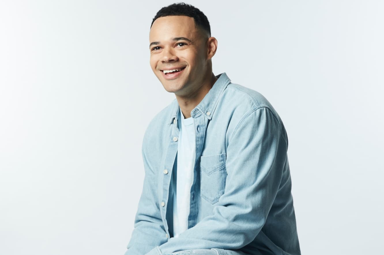 Tauren Wells Retorna Como Apresentador Principal no 55º GMA Dove Awards Anual