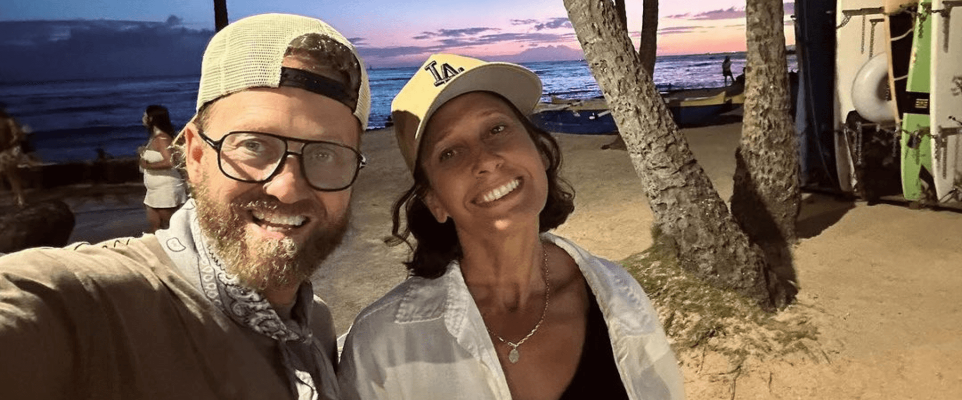 Tobymac Passa Tempo no Havaí com a Família