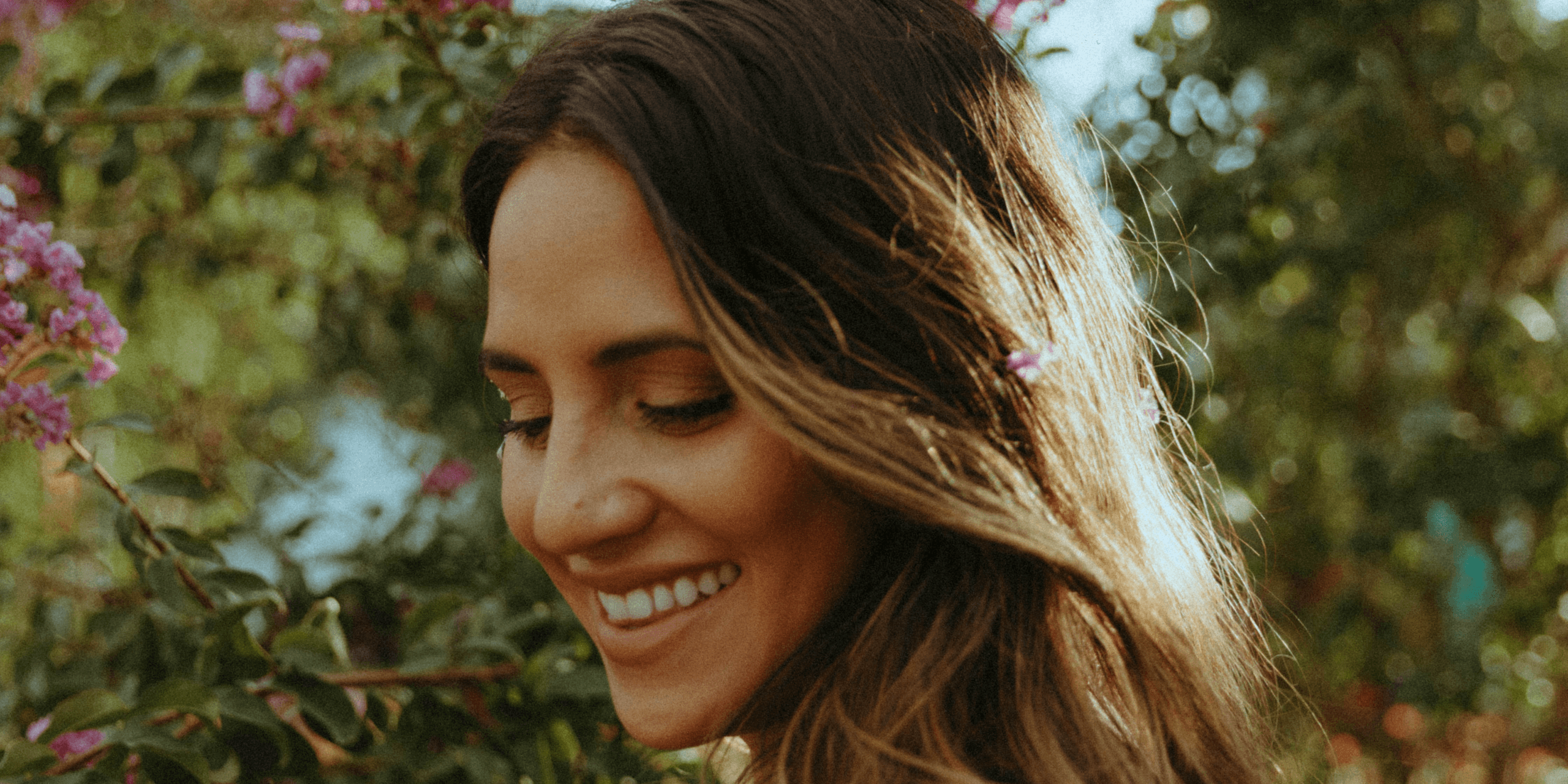 Arquivo Criativa: 'I Live for You' e o surgimento do fenômeno Rachel Lampa que abalou a música cristã