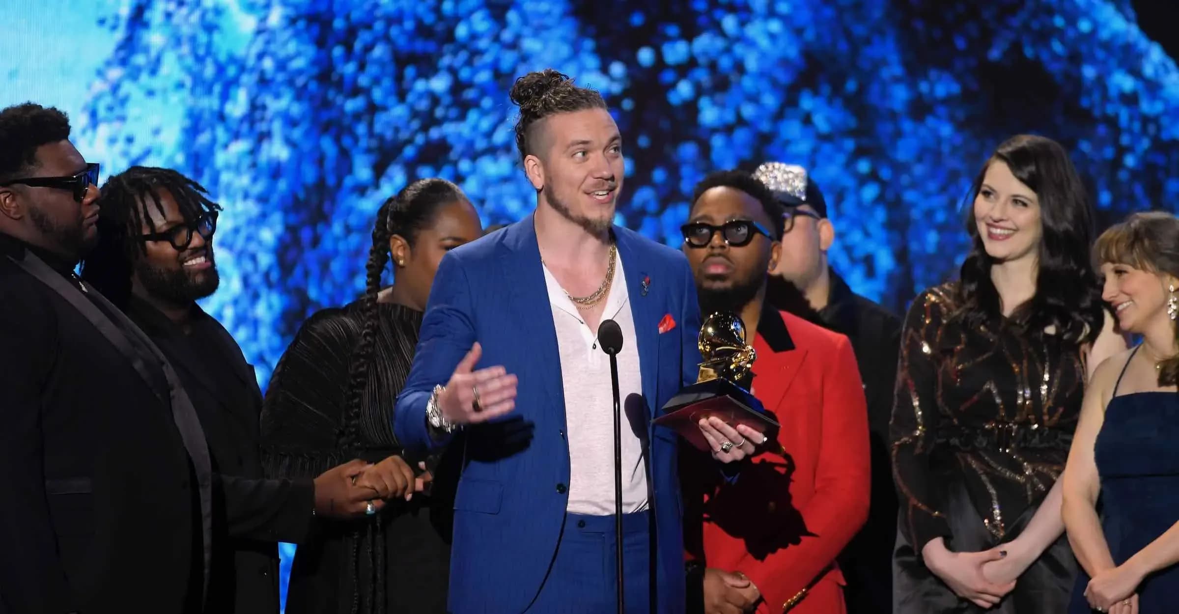 Mensagens de fé e louvor ganham destaque entre os indicados ao Grammy 2026