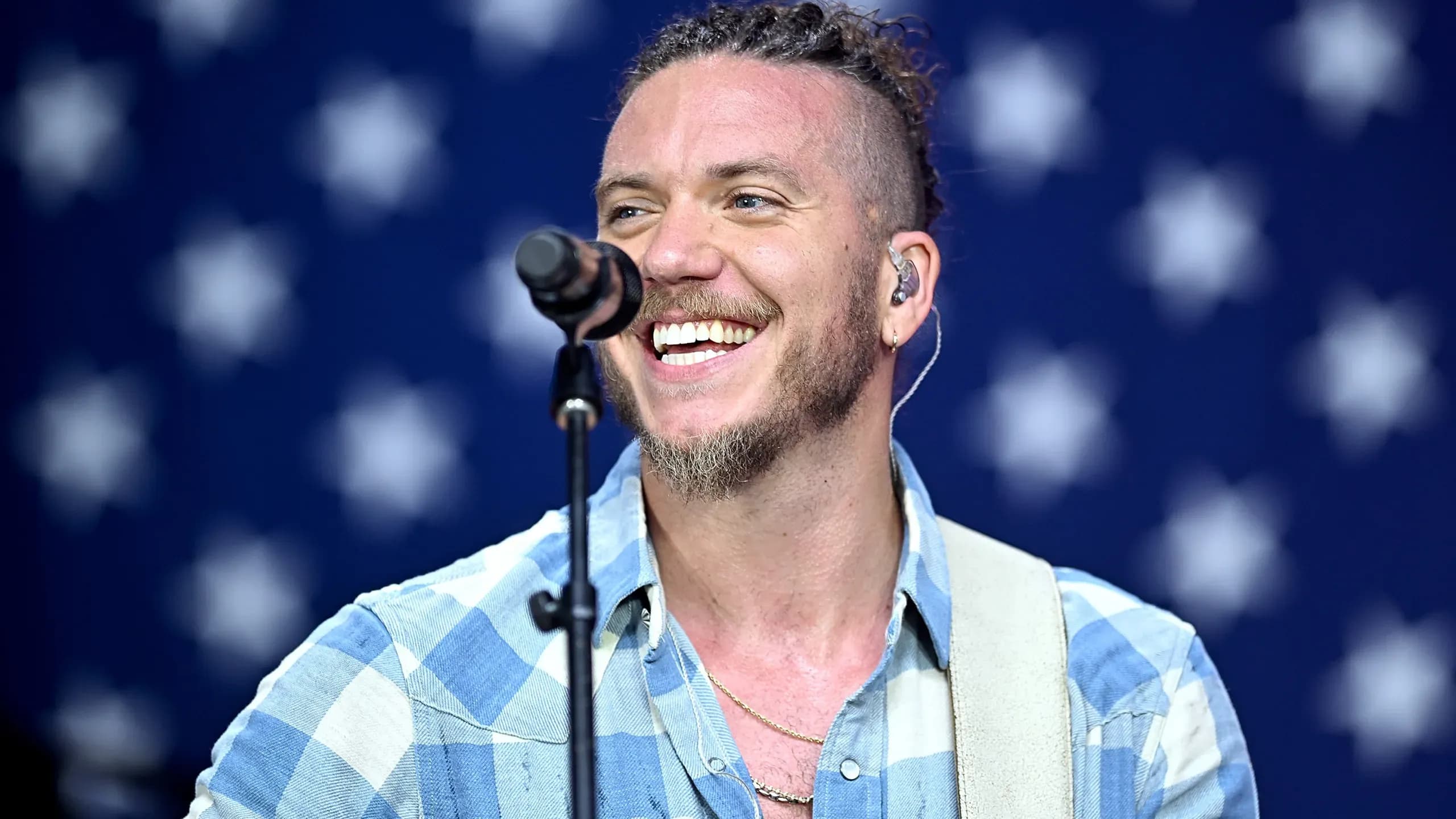 Brandon Lake se une a estrelas do country em retiro de composição