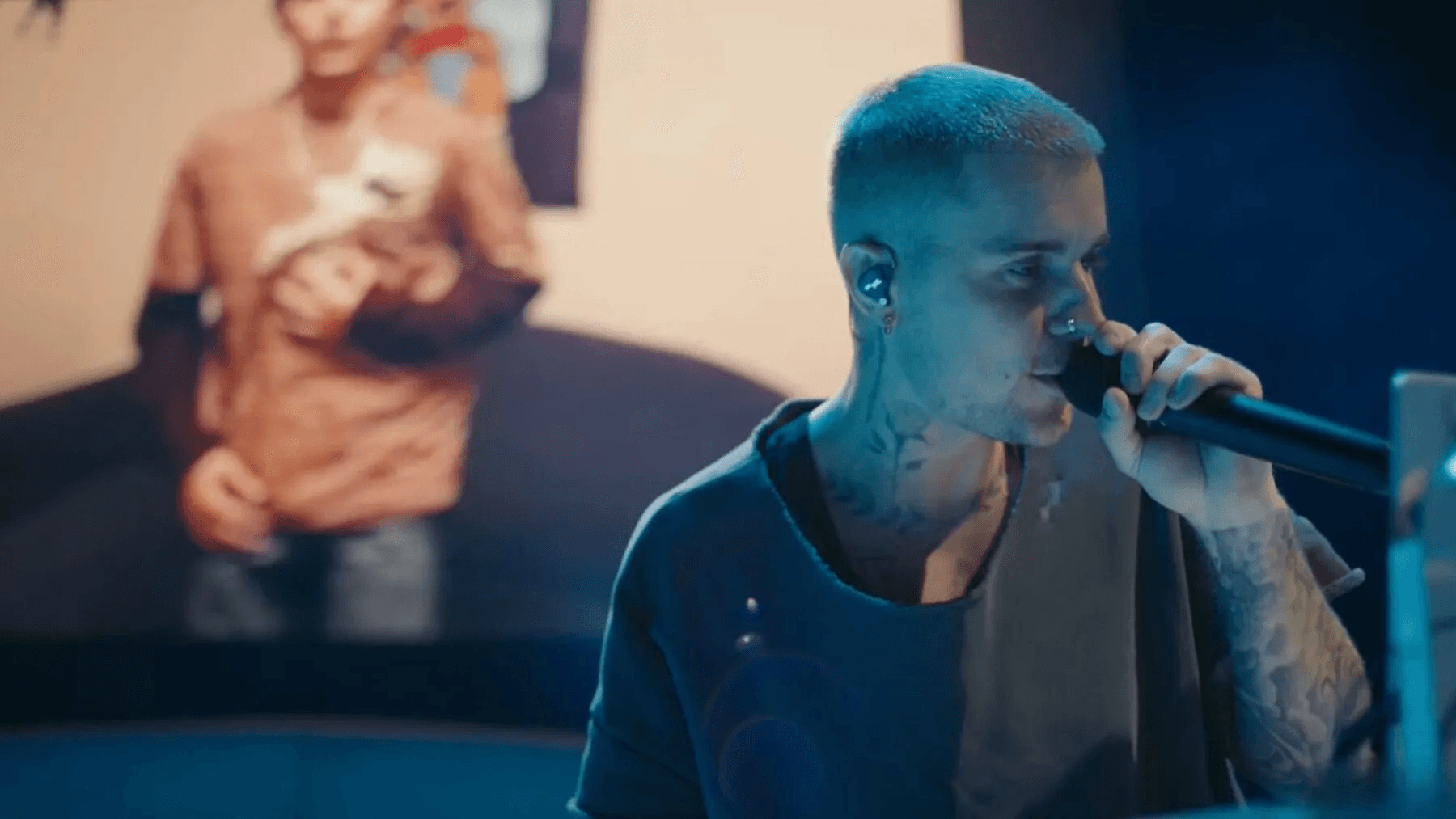 Justin Bieber surpreende no Coachella com momento de adoração e reafirma sua fé em palco global