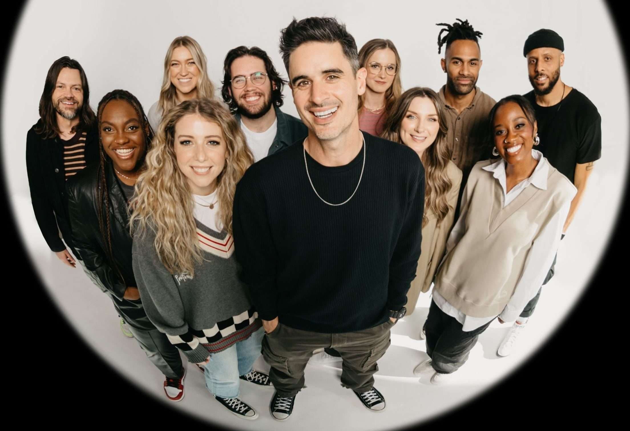 Passion lança álbum ao vivo gravado diante de 45 mil jovens