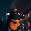 Após morte de membro do grupo, cantor cristão pensou em desistir da carreira
