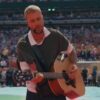 Em show histórico no intervalo da final da Copa de 2026, Justin Bieber emociona ao cantar louvor e mensagem de fé