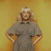 Claire Leslie: revelação do pop cristão fala sobre o sucesso de “Passenger Seat”, novo hit na programação da Criativa Radio