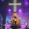 “Se você não ama a igreja, não tem o que fazer liderando o louvor”, diz Darlene Zschech